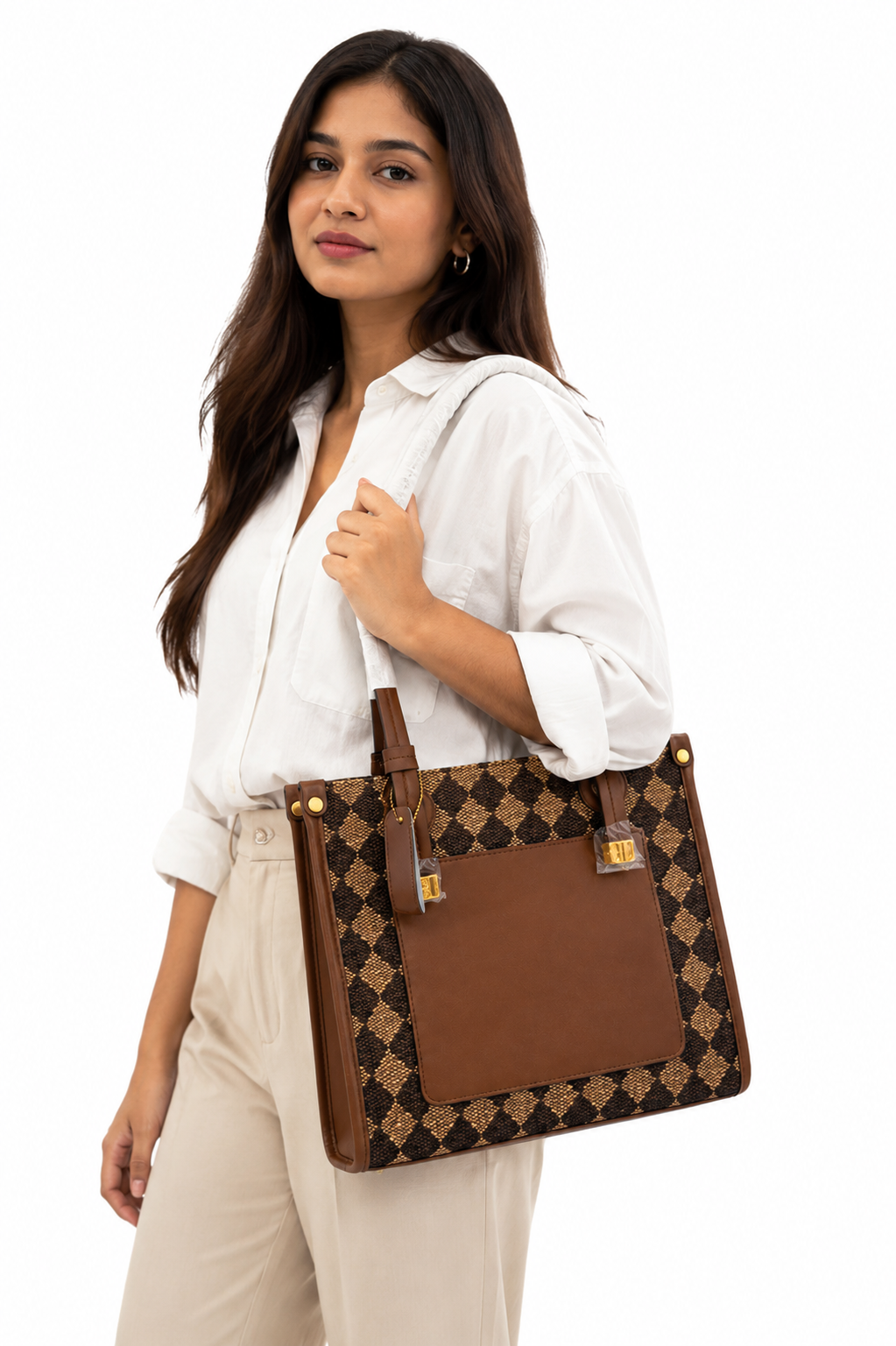 VESHNOS Ethnic Essence handbag - styled look